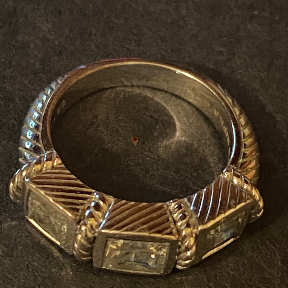 Sterling 925 silver Judith Ripka ring